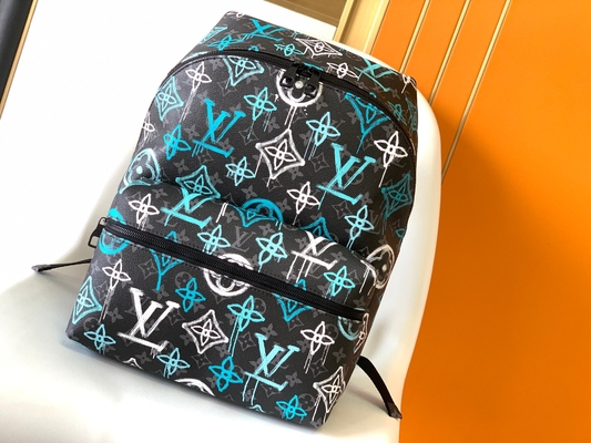 กระเป๋าเป้แบรนด์ดีไซเนอร์ Multicolor Discovery LV Graffiti Bag Green