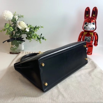 HermèS Kelly 32 Preloved Branded Bag Black Epsom Sellier Gold Hardware Box Black