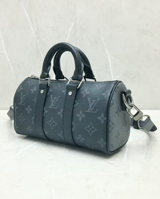 Eclipse Reverse Keepall XS กระเป๋า Louis Vuitton โมโนแกรม แคนวาส Keepall M45947
