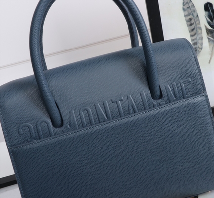หนังลูกวัวแบรนด์ Dior กระเป๋าถือสุภาพสตรีขนาดกลาง St Honoré Tote D6718