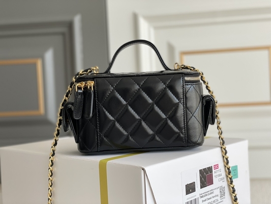 หนังแกะ กระเป๋าแบรนด์สั่งทำ Chanel 22K Vanity Case Multi Pocket