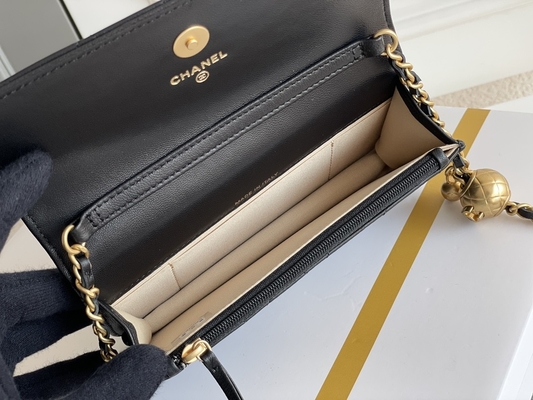 กระเป๋าสตางค์ Mini Coco Chanel WOC กระเป๋าคลัทช์สีดำบนสายโซ่ CF20