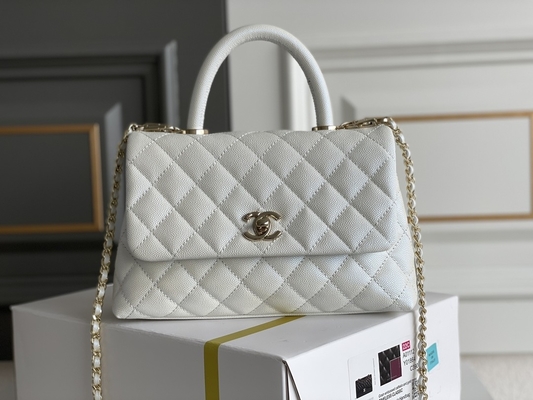 ***กระเป๋าสุภาพสตรีเย็บขอบแบรนด์ Lambskin Chanel Trapezoid Bag