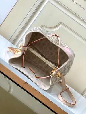 สีขาวสีชมพู Damier Azur Canvas LV Branded Messenger Bag NéONoé MM Bucket Bag
