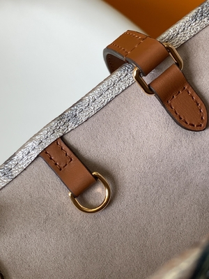 OnTheGo MM Mini กระเป๋าสะพายข้าง Branded M81724 Floral Pattern Silver Coated Canvas