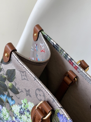 OnTheGo MM Mini กระเป๋าสะพายข้าง Branded M81724 Floral Pattern Silver Coated Canvas