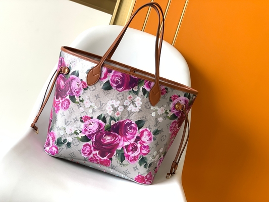 ลายดอกไม้สีเงิน Louis Vuitton Large Never Full M21352
