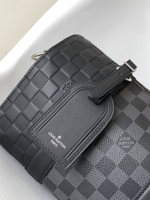 บุรุษแบรนด์เนม LV Keepall BandoulièRe 25 Checkerboard Messenger Bag