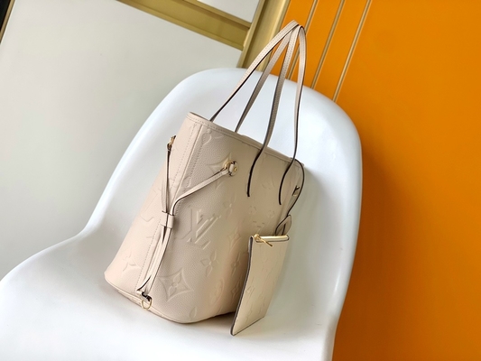 กระเป๋าโท้ท Monogram Canvas Neverfull MM Beige มือสอง