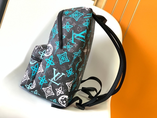 กระเป๋าเป้แบรนด์ดีไซเนอร์ Multicolor Discovery LV Graffiti Bag Green