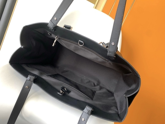 Mens Sac Plat Horizontal Zippé 24H M45571 Louis Vuitton กระเป๋า