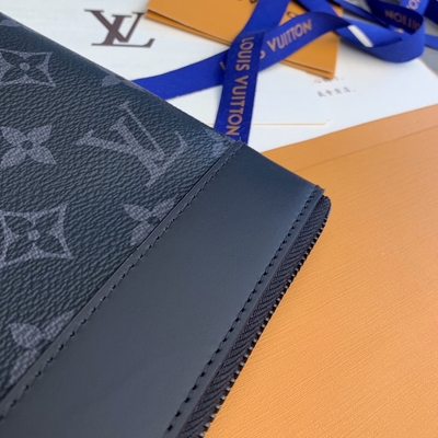 Monogram Shadow Leather Mini Designer Purses Pochette To Go Louis Vuitton