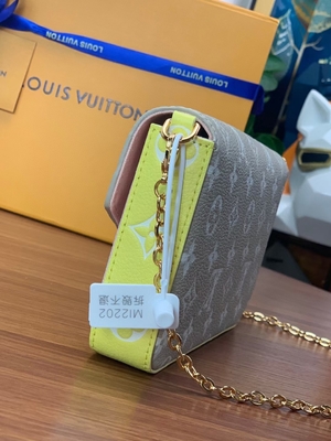 White Pochette Felicie LV Bag Spring In The City Monogram Empreinte