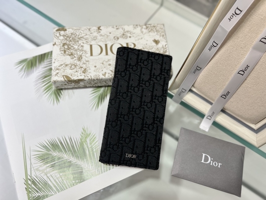กระเป๋าสตางค์ผู้ชาย CD Christian Dior ลายนูนแนวตั้ง Diamond Zippered