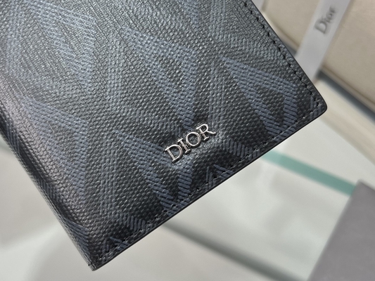 กระเป๋าสตางค์ผู้ชาย CD Christian Dior ลายนูนแนวตั้ง Diamond Zippered