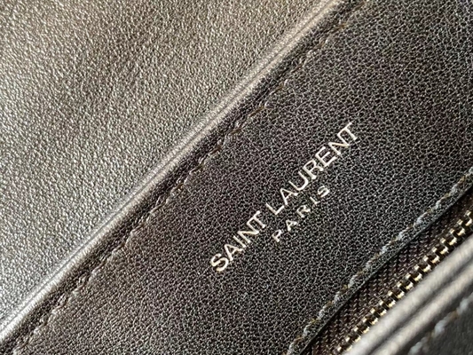 YSL Saint Laurent สุภาพสตรี Cassandra Chain กระเป๋าสะพายไหล่ผ้าใบผ้าฝ้ายและหนังลูกวัวสีน้ำตาลคาราเมล