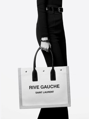 ODM Casual Yves Saint Laurent กระเป๋าสะพายหนัง