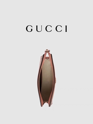 กระเป๋าคลัช Ophidia Gucci หนังแคนวาสสีชมพูขนาดเล็กพร้อมซิปปิด