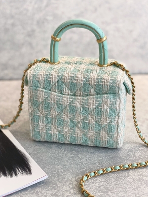 Girls Monogram Mini Designer Purses Chanel Mini Box Bag สีเขียว สีชมพู