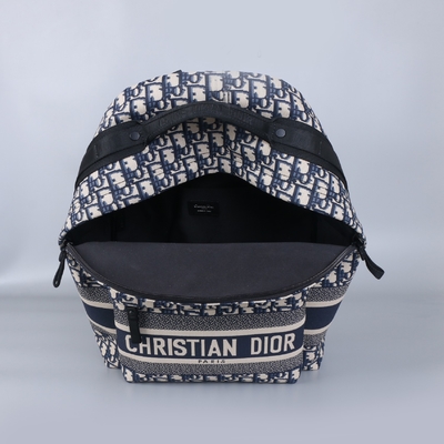 กระเป๋าสะพายหลัง Diortravel ขนาดเล็กสีน้ำเงิน Dior Oblique Jacquard
