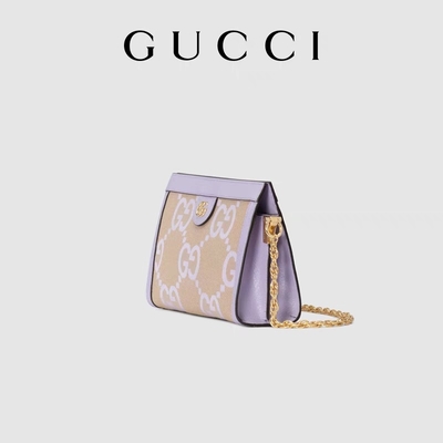 กระเป๋าแบรนด์เนมขนาดกลาง Gucci Interlocking WOC Chain Bag