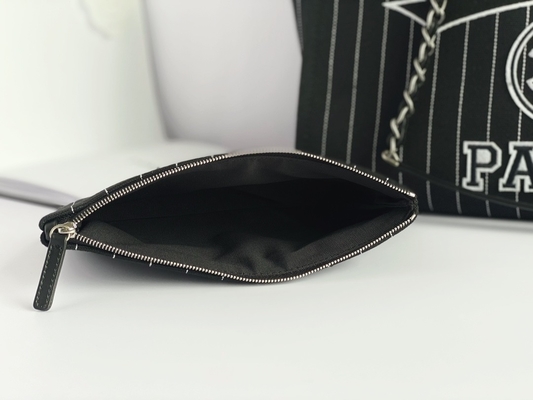 กระเป๋าแบรนด์สั่งทำขนาดใหญ่ Cotton Calfskin Chanel 2.55 กระเป๋าถือ Metalblack And White
