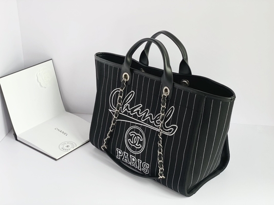 กระเป๋าแบรนด์สั่งทำขนาดใหญ่ Cotton Calfskin Chanel 2.55 กระเป๋าถือ Metalblack And White