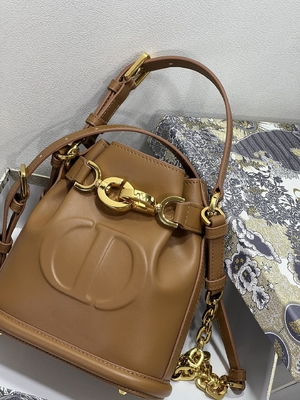 กระเป๋า C'est Dior ลายนูน Gold Saddle CD Christian Dior Sport Bag หนังลูกวัว