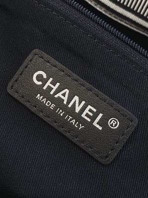 ODM เย็บปักถักร้อย Chanel กระเป๋าสะพายไหล่ 2 ทาง 32x13x24